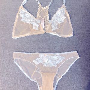VS Lingerie